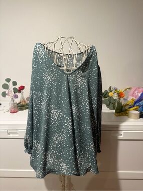 fun 2 fun Teal Green Speckled V-Neck Long-Sleeve Blouse
